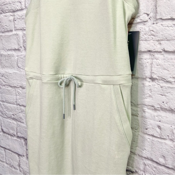 Under Armour Womens Threadborne Shoreline Dress Size S Loose Sage Green NWT - Picture 5 of 8